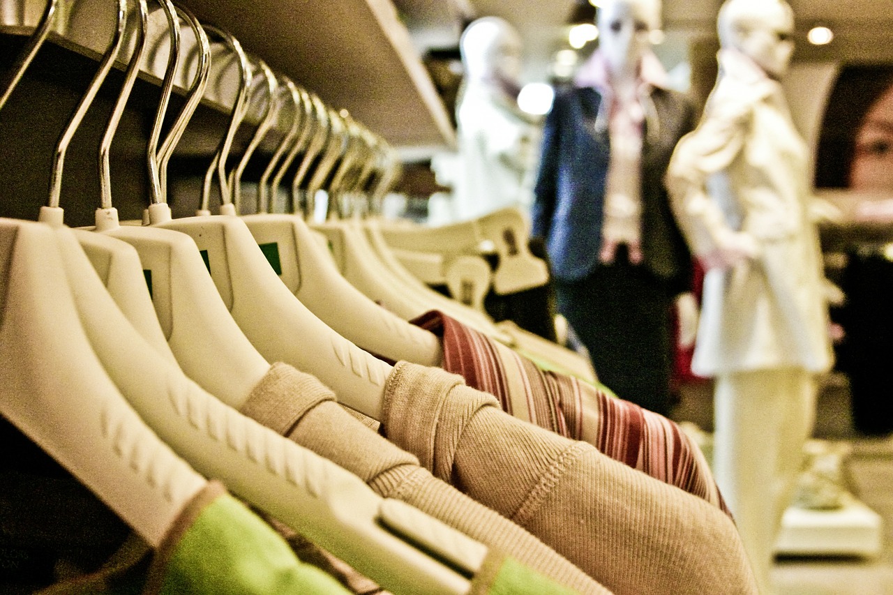Преимущества брендовой одежды для вашего бизнеса